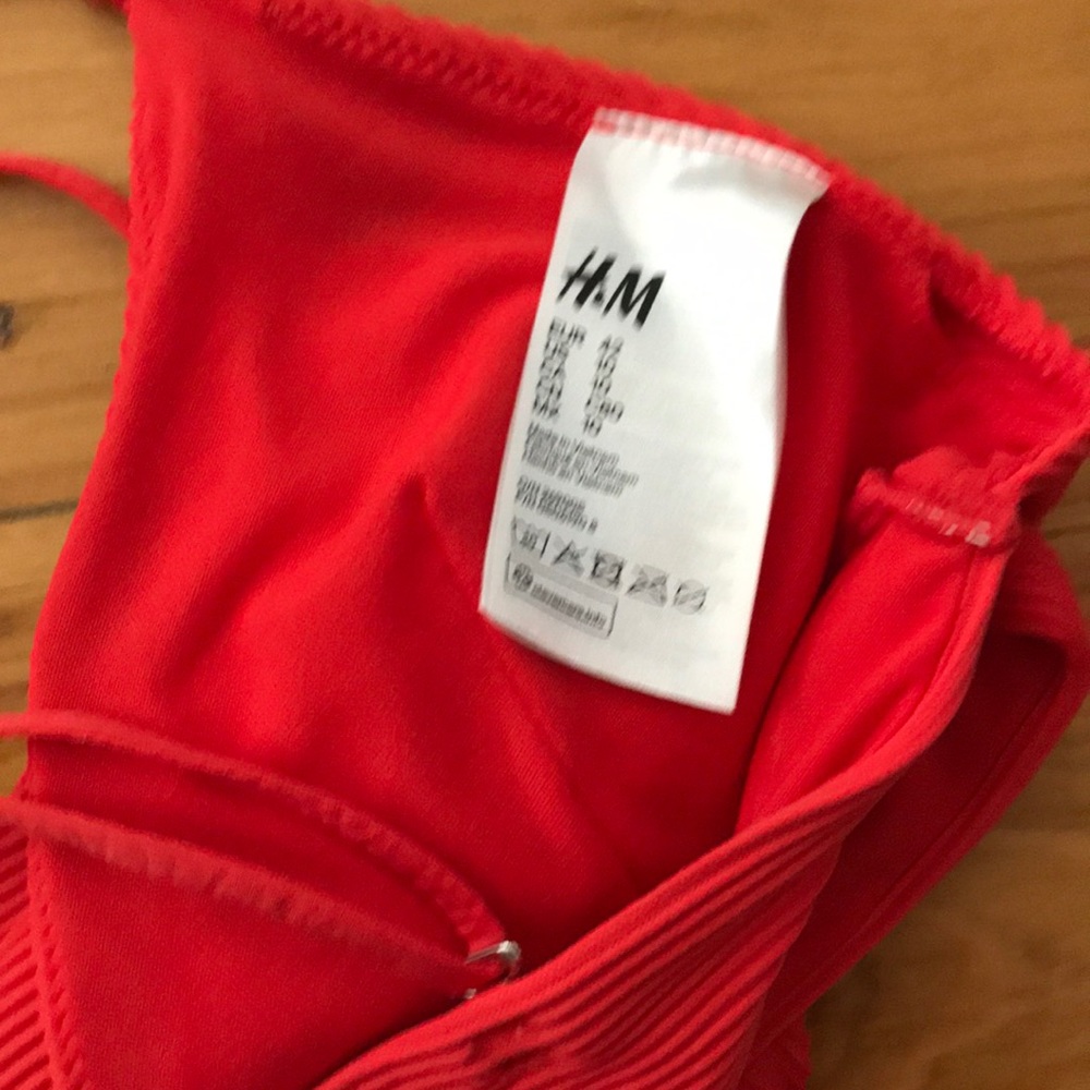 Orange/red bikini top - Picture 2 of 2